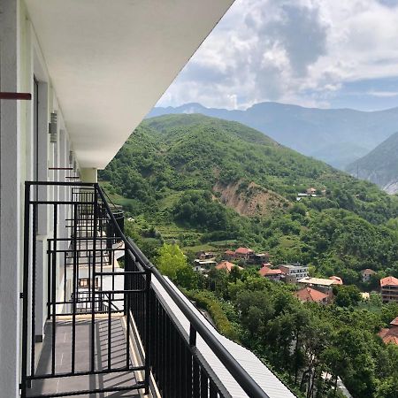 Hotel Bujtina Vrenezi Peshkopi Exteriér fotografie